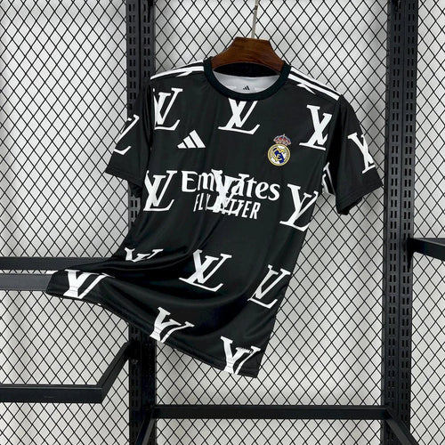 MAILLOT REAL MADRID CONCEPT 2025/2026